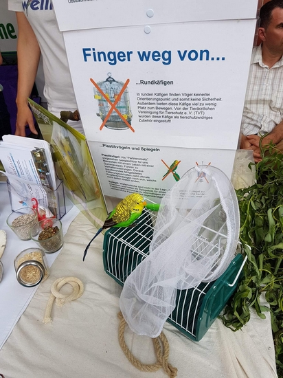 Infostand Tierschutzfestival Berlin 2018 Finger-weg